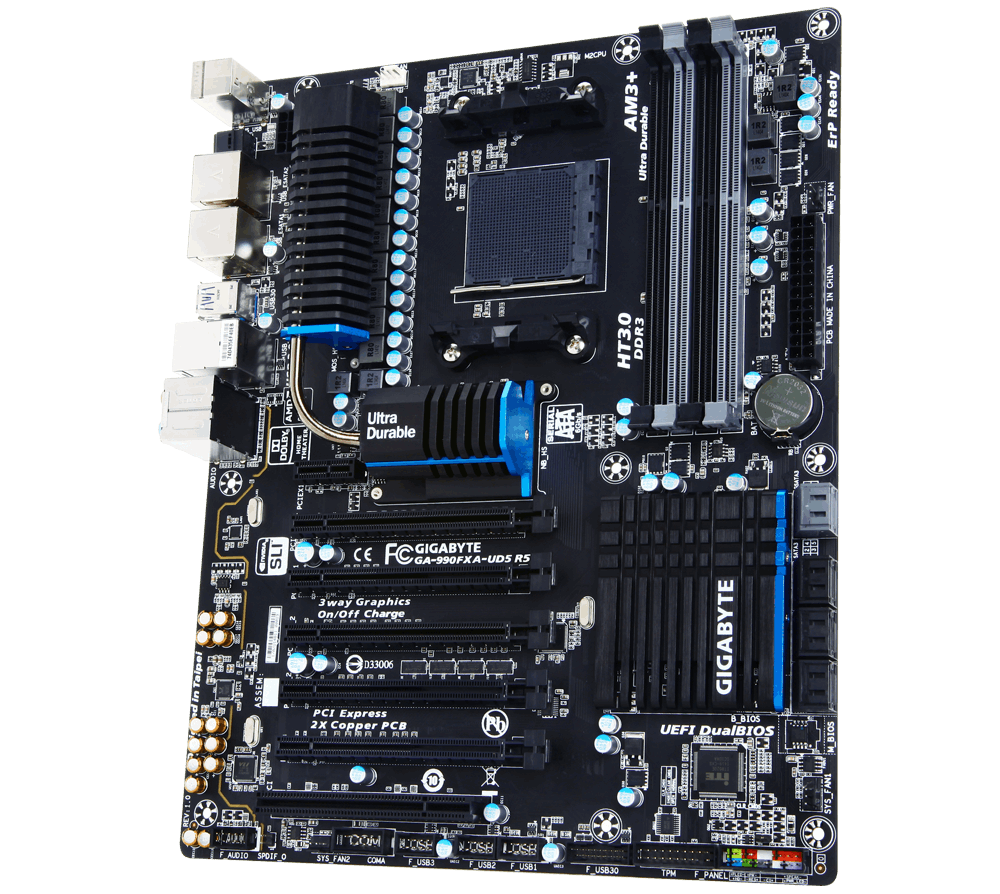 GIGABYTE 990 FXA- UD5 R5 - RIGASSEMBLER - 3